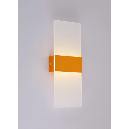 AM008 GD (1/25) Настенный светильник (RL) 