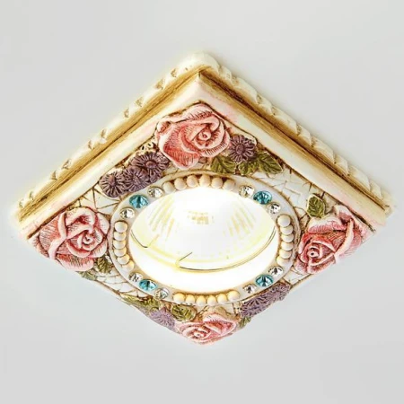 Точечный светильник Ambrella Light D4450 PI