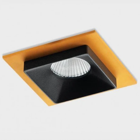 Точечный светильник ITALLINE HAN SP SOLO black/gold